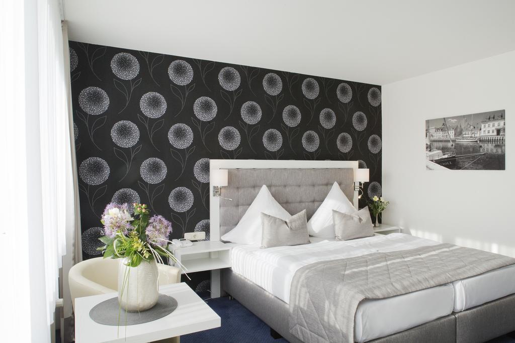 HafenHotel PommernYacht Ueckermünde Eksteriør billede